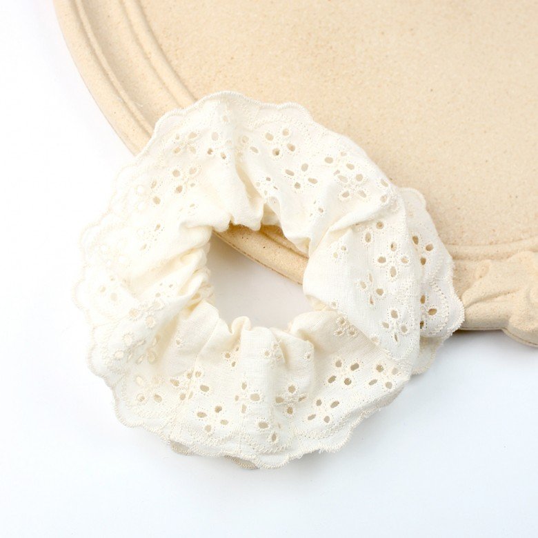 Scrunchies for Women Large sweet Lace Scrunchies Elastic Hair Ties Scrunchies for Women Large sweet Lace Scrunchies Elastic Hair Ties